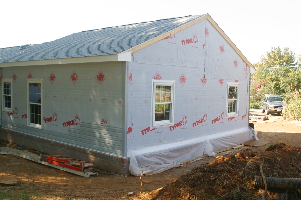 Beginning new vinyl siding