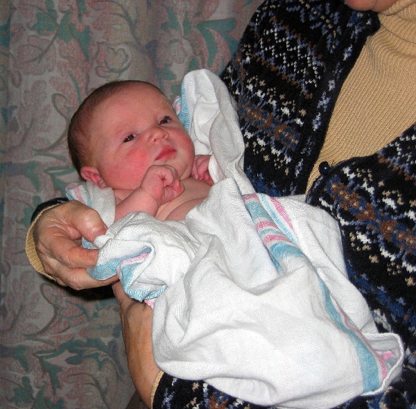 Maureen holds Amber