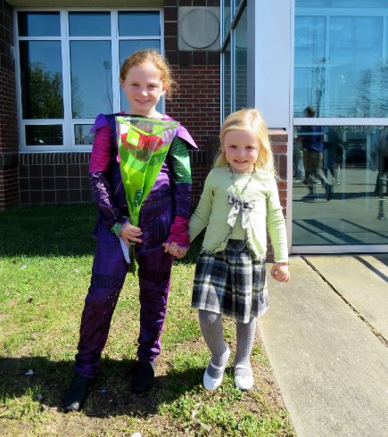 Amber and Kylie after the dance