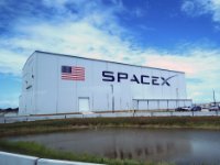 20160808 113103 New SpaceX facility at launchpad 39A